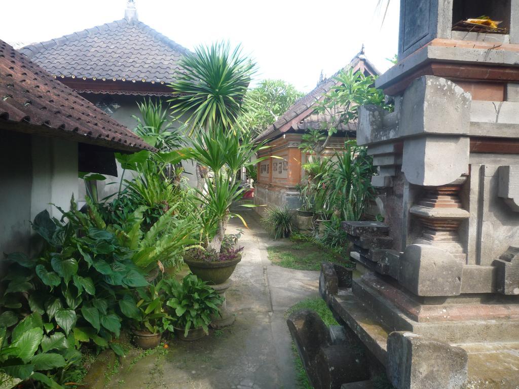Shindu Home Stay Ubud Exterior foto