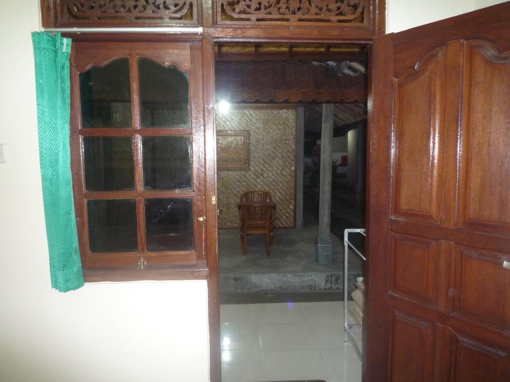 Shindu Home Stay Ubud Exterior foto